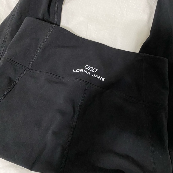 Lorna Jane leggings - Picture 2 of 3